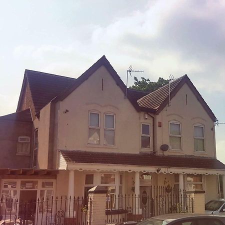 Vicarage Lodge Birmingham Exterior photo